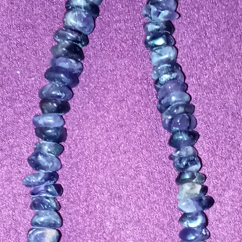 Necklace - Picture 2 of 3